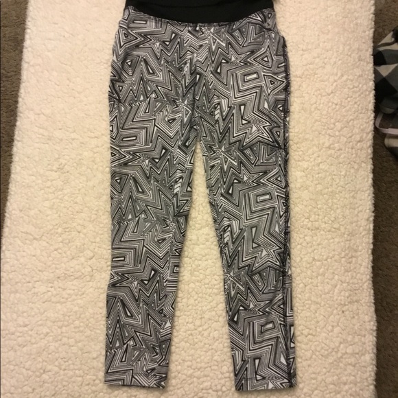Girls leggings size S 7/8. - Picture 2 of 3